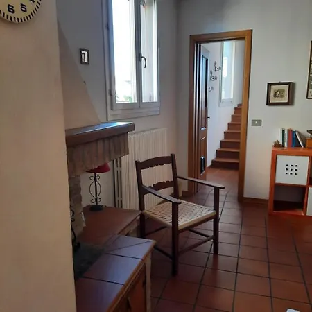 Ca Rossa Daire Imola